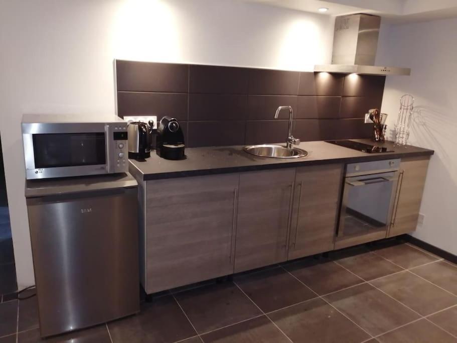 Appartement Tout Proche De Bourg-En-Bresse Peronnas Exterior photo